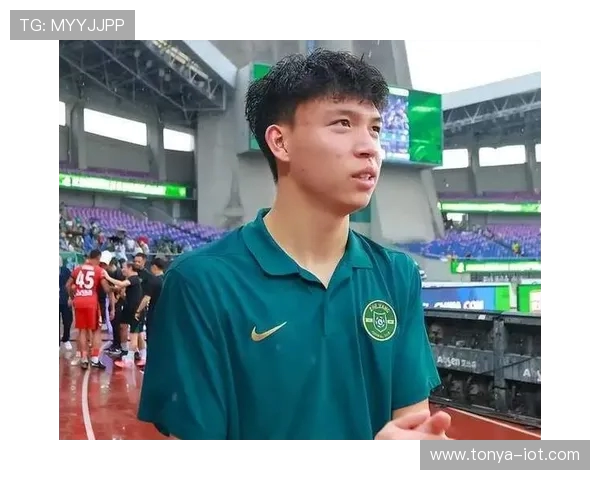 补时绝杀！亚戈双响 + 王钰栋两度助攻，浙江客场 4-2 逆转深圳